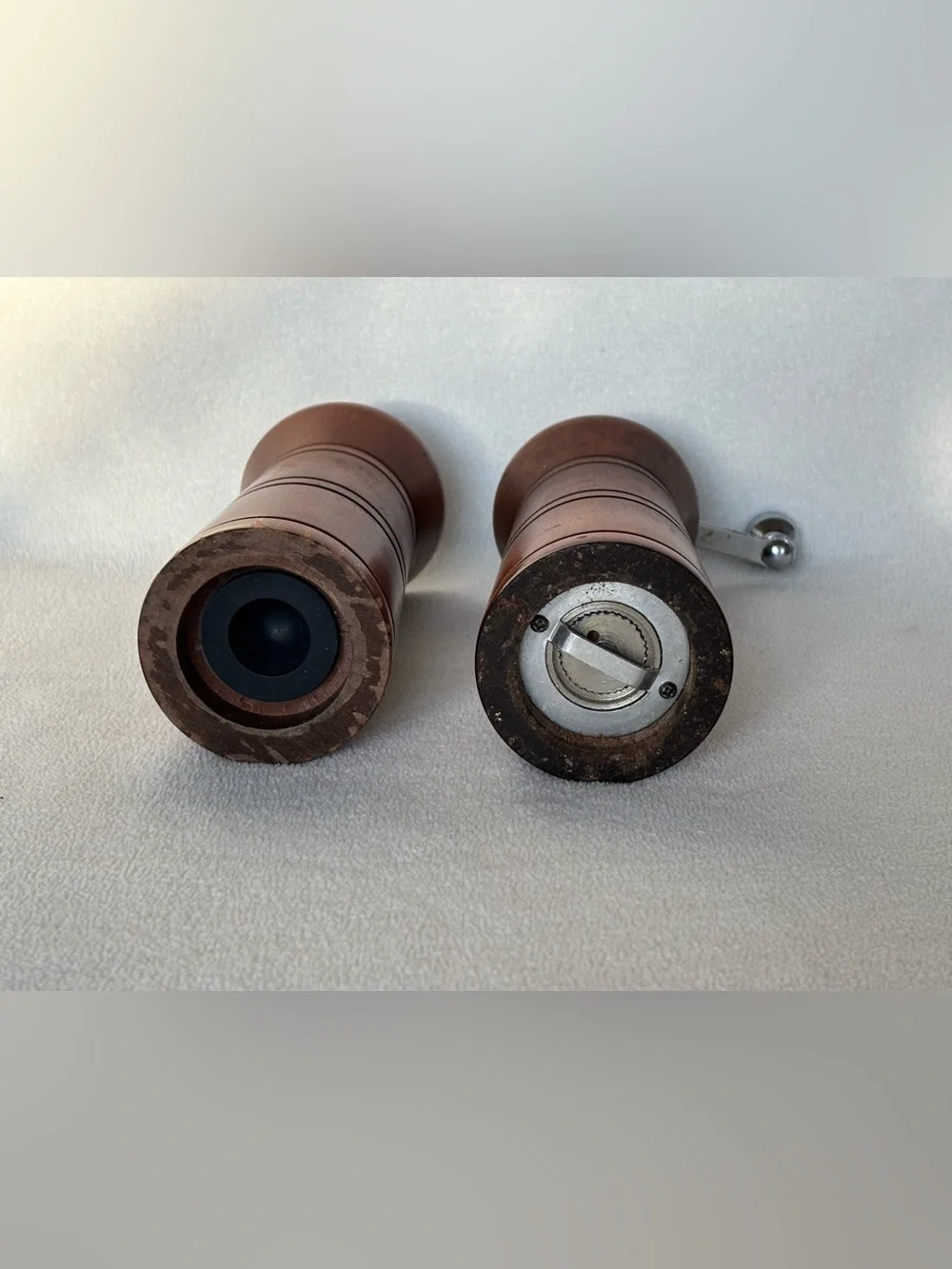 Vintage Olde Thompson Wood Salt & Pepper Grinder Set Hand Crank MCM